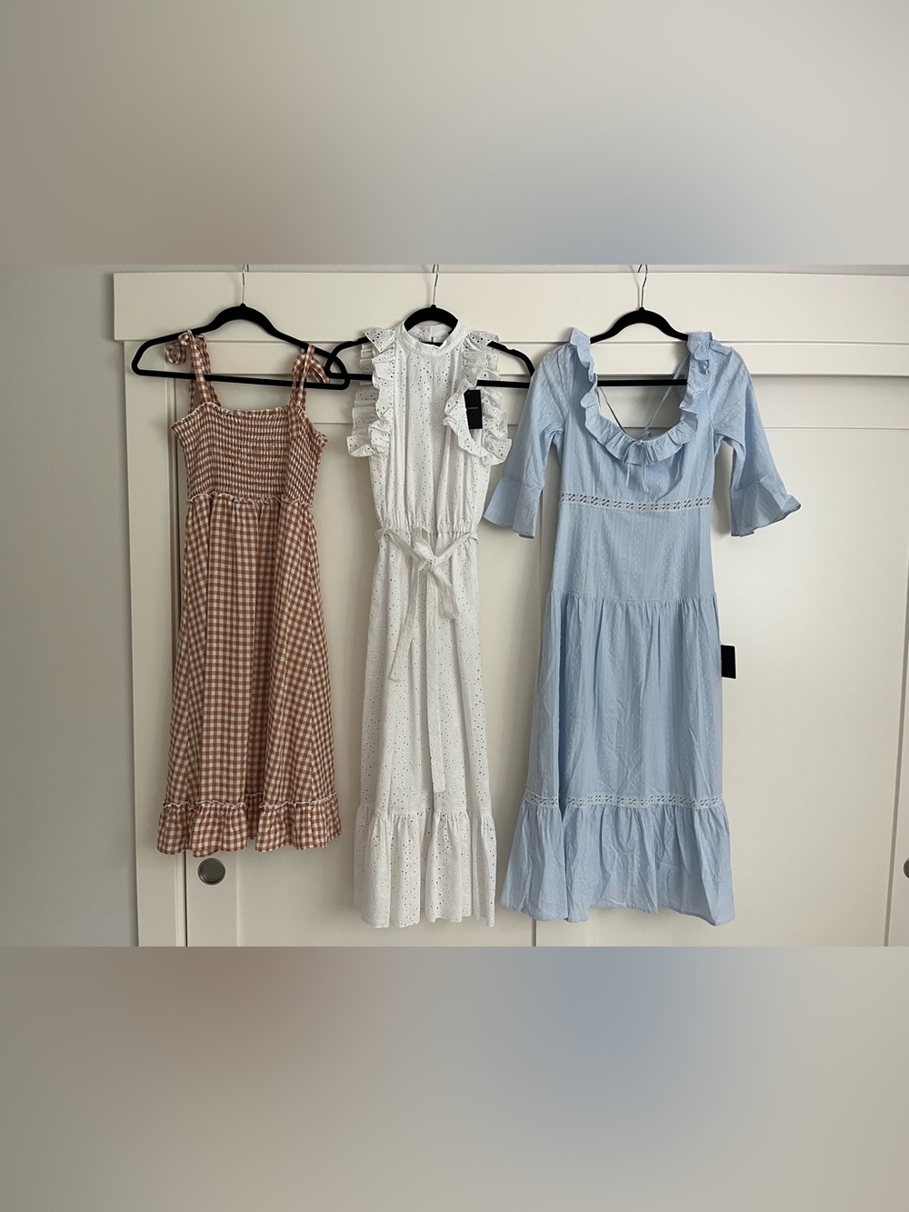 • 3 summer dresses •